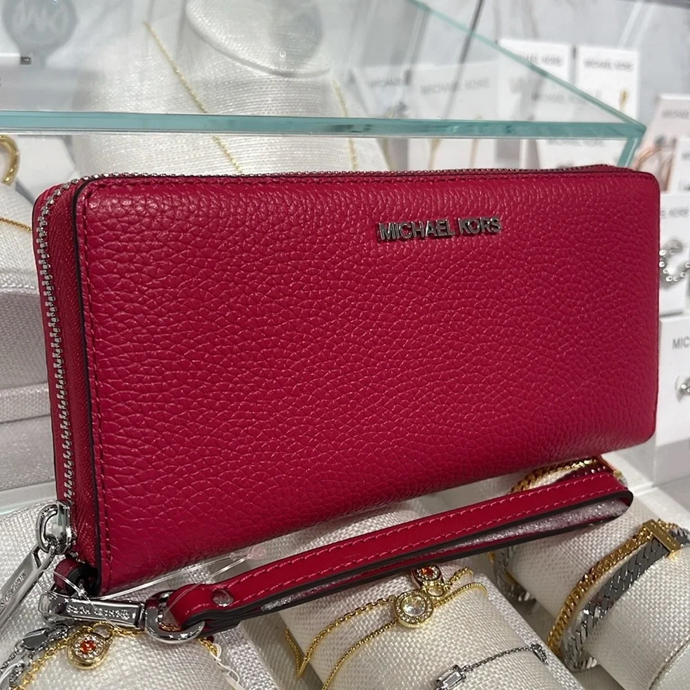 MICHAEL KORS Large Pebbled Leather Continental Wallet Phone Holder Wristlet  NWT